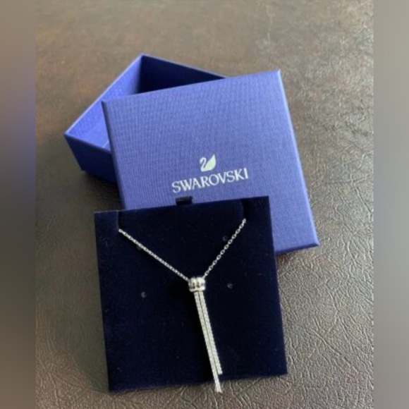 Swarovski pendent necklace. - Picture 1 of 5